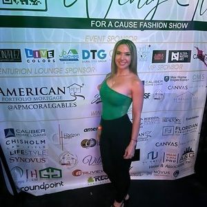 Meet your Posher, Gysenia